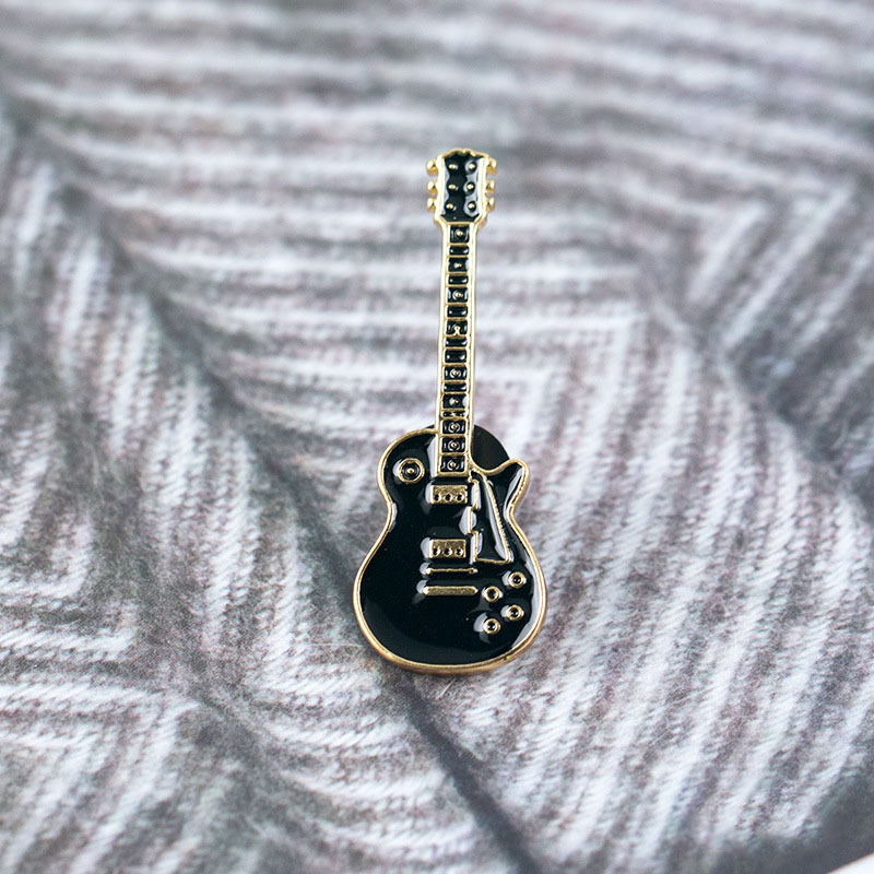 hot sale metal crafts musical instrument guitar soft enamel pin badge