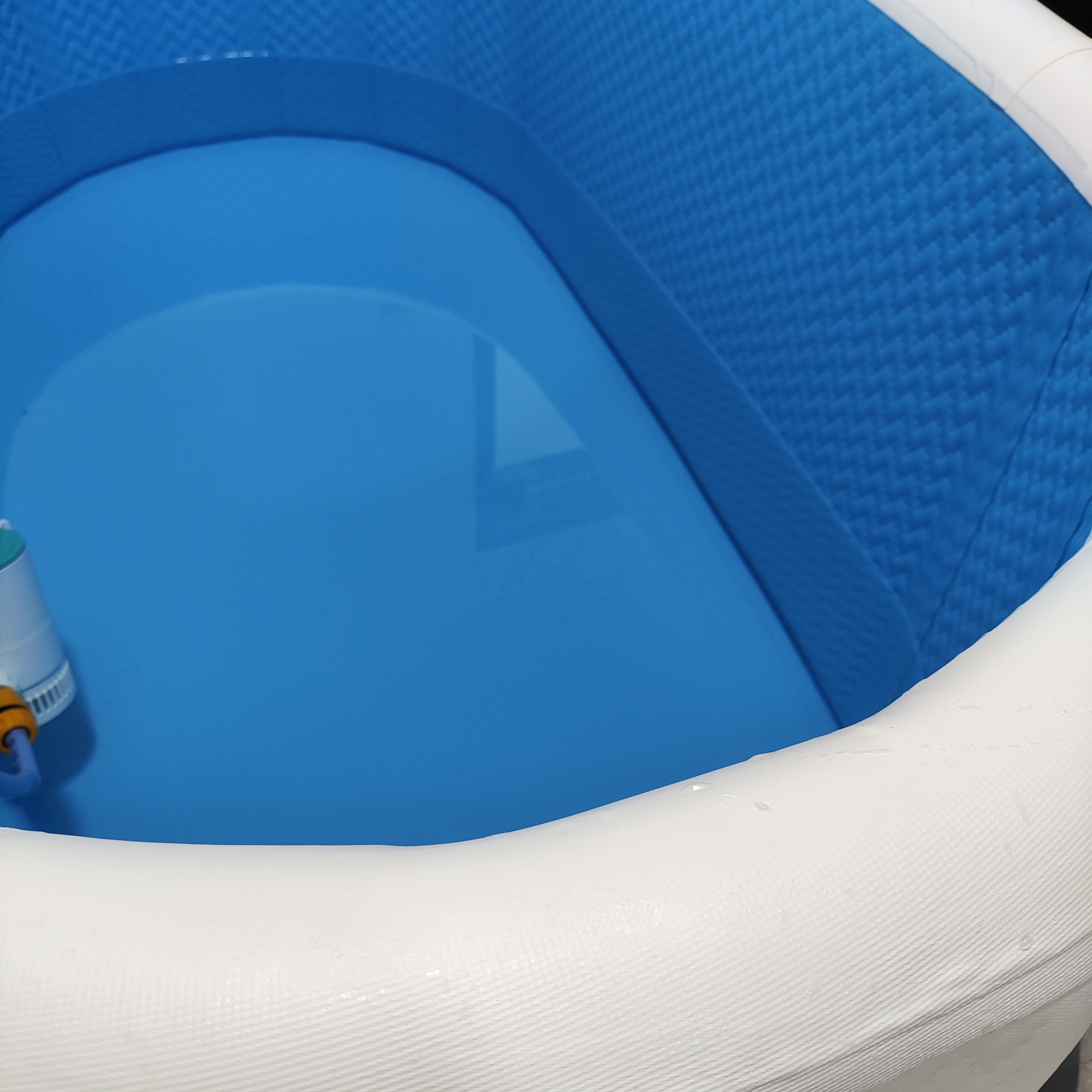 Inflatable DWF portable Ice Bath Tub cold plunge pool and hot tub camping tub