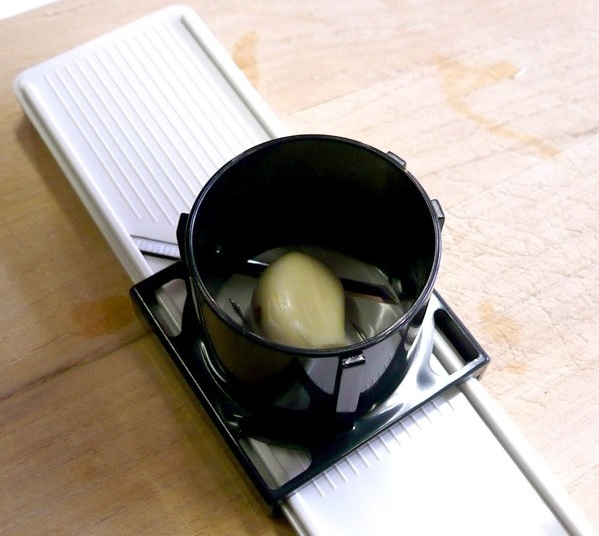 Ginger & Garlic Slicer Make Thin Strips and Cubes