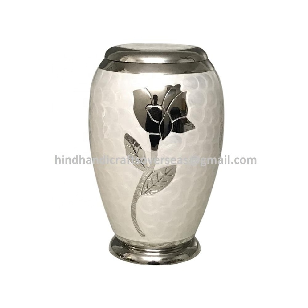 Domtop Pearl White Paw Pet Cremation Urn With Brass Metal Material Cremation urns cat dog Funeral supplies from India