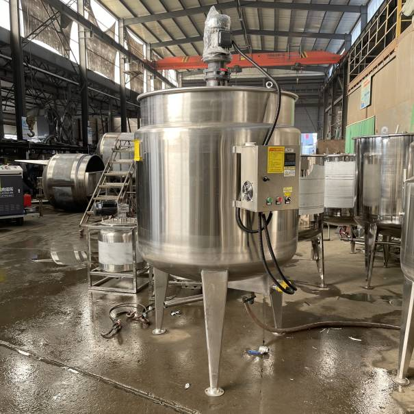 Customizable Stainless Steel Mixing Tanks And Heated Emulsion Tanks For Making Liquid Soap And Shampoo