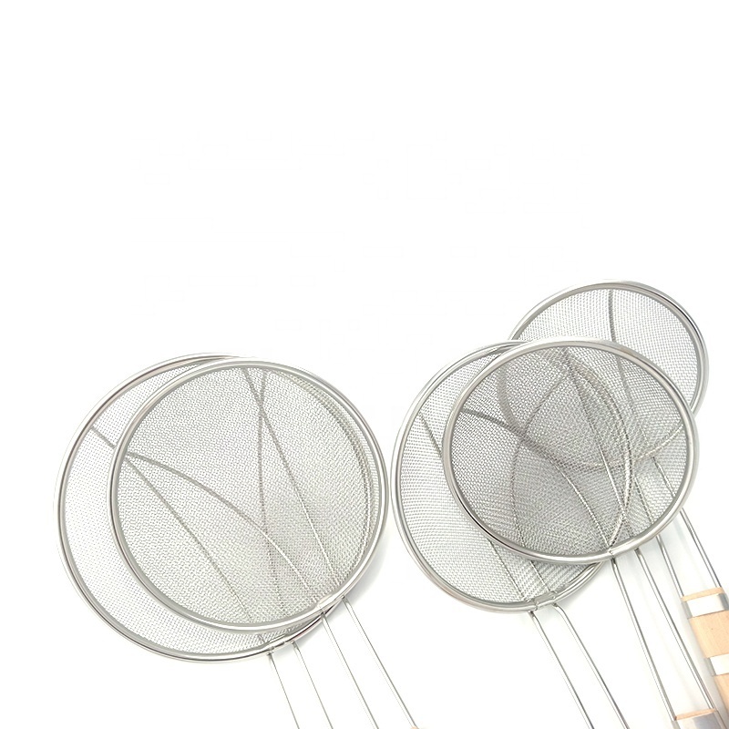 Kitchen Gadgets Stainless Steel Mesh Strainer Oil Strainer Wooden Handle Wire Skimmer