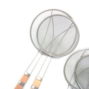 Kitchen Gadgets Stainless Steel Mesh Strainer Oil Strainer Wooden Handle Wire Skimmer