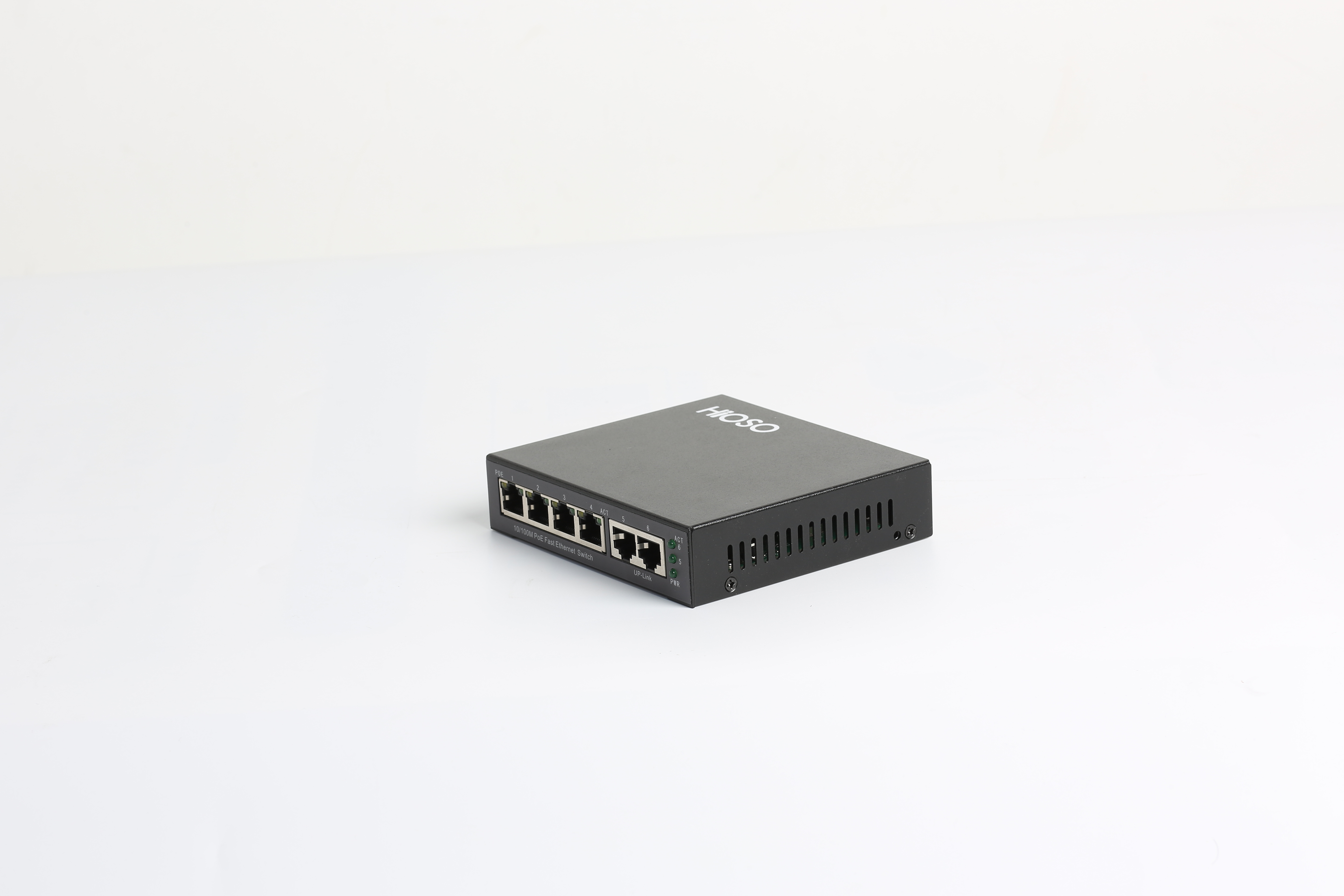 Hot Sale Factory Price 4 ports 100M POE with 2 100Mbps TP Ethernet Switch Management Optional 12/24/48 ports fiber switch