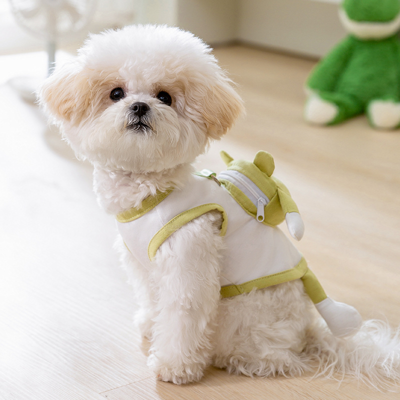 Fast Shipping Wholesale Manufacturer Cotton Soft Pet Apparel Luxury Spring Summer Dog Vest Cat Clothes with Bear Backpack