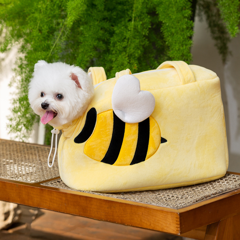 Fast Shipping Wholesale Manufacturer Bee Design Yellow Cute Soft Cotton Fleece Dog Cat Slings Bag Pet Carriers