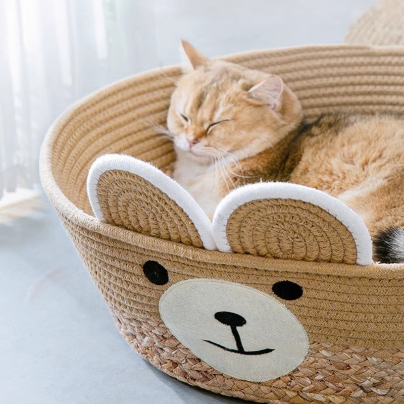 Popular Cartoon Rattan Weaving Cat Bed All-season Universal Semi-closed Warm Rattan Weaving Dog Pet Bed