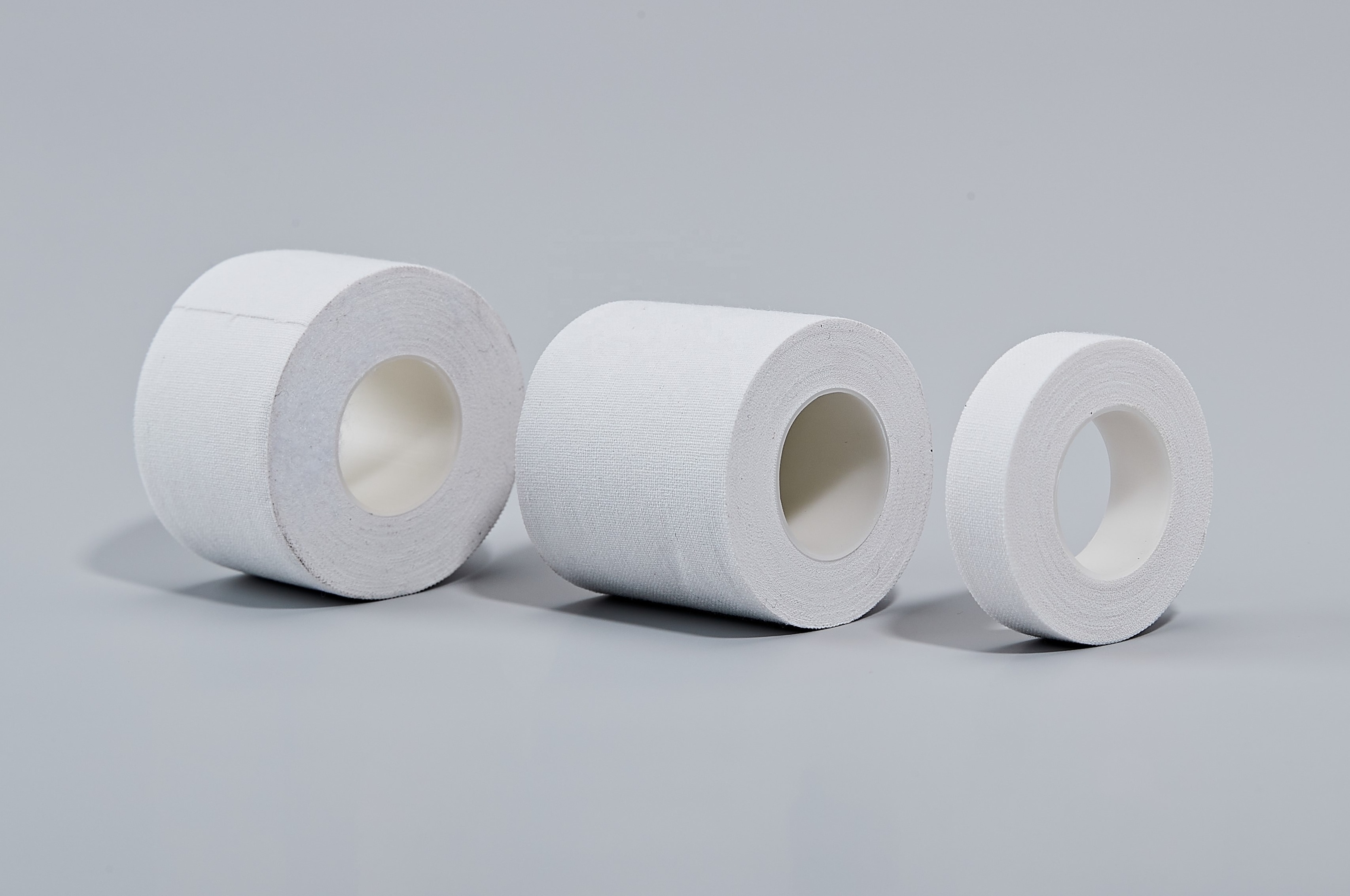 Disposable Medical Surgical Zinc Oxide Plaster Tape With Hot Melt or Zinc Oxide Glue