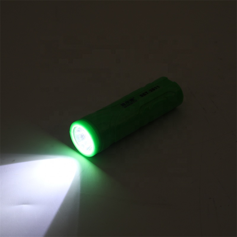 ZhongShan Factory Supplies Usb wliderness led little torch Flashlight for outdoor