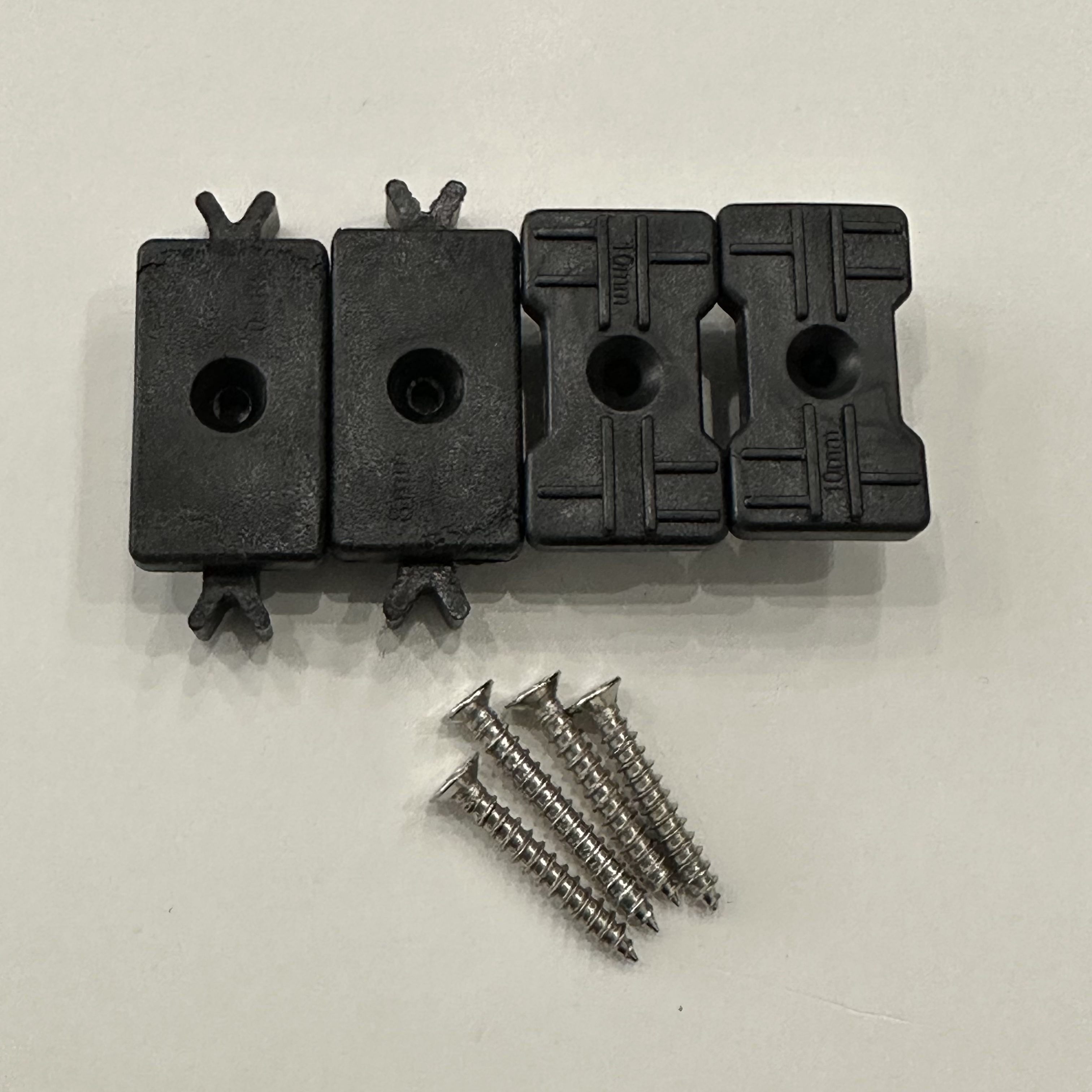 Accessories Of WPC Decking Clips And Screws Using For Wood Plastic Composite Decking