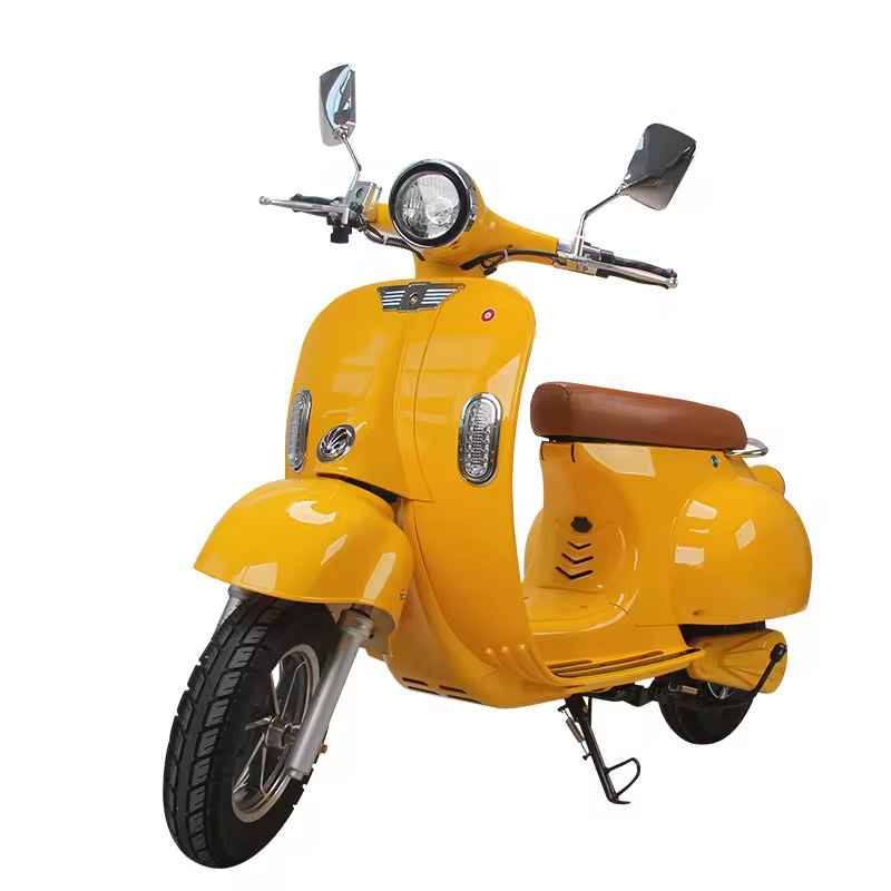 Hot Sale 1500W 72V20Ah 40Ah 60KM/H Electric Power Moped Scooter Long Range Electric Motorcycle for Adults