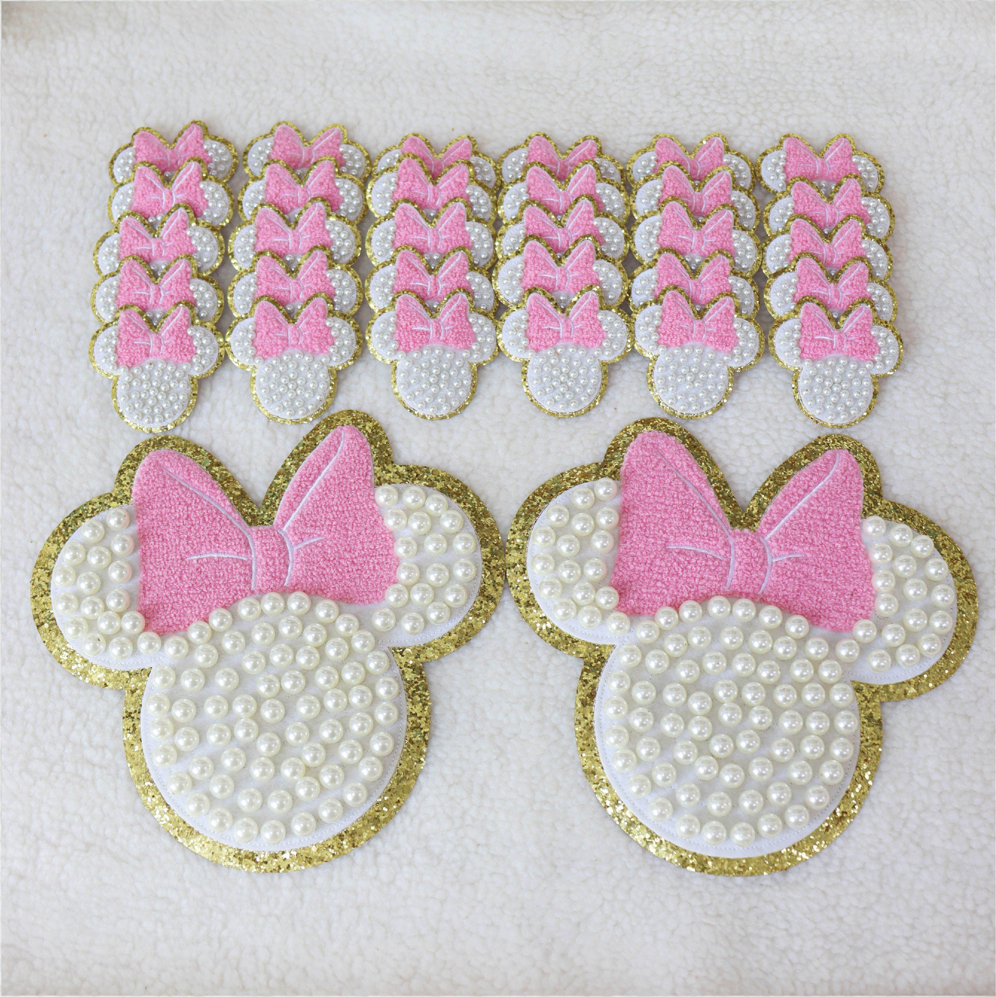 Factaory custom Gorgeous Mickey Minnie disneypark Head Glitter Border Full Pearl Beading chenille Adhesive Patches