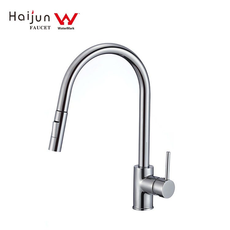 Watermark Single Handle Black Pull Down Faucets Brass Kitchen Faucet Hot and Cold Water Tapware