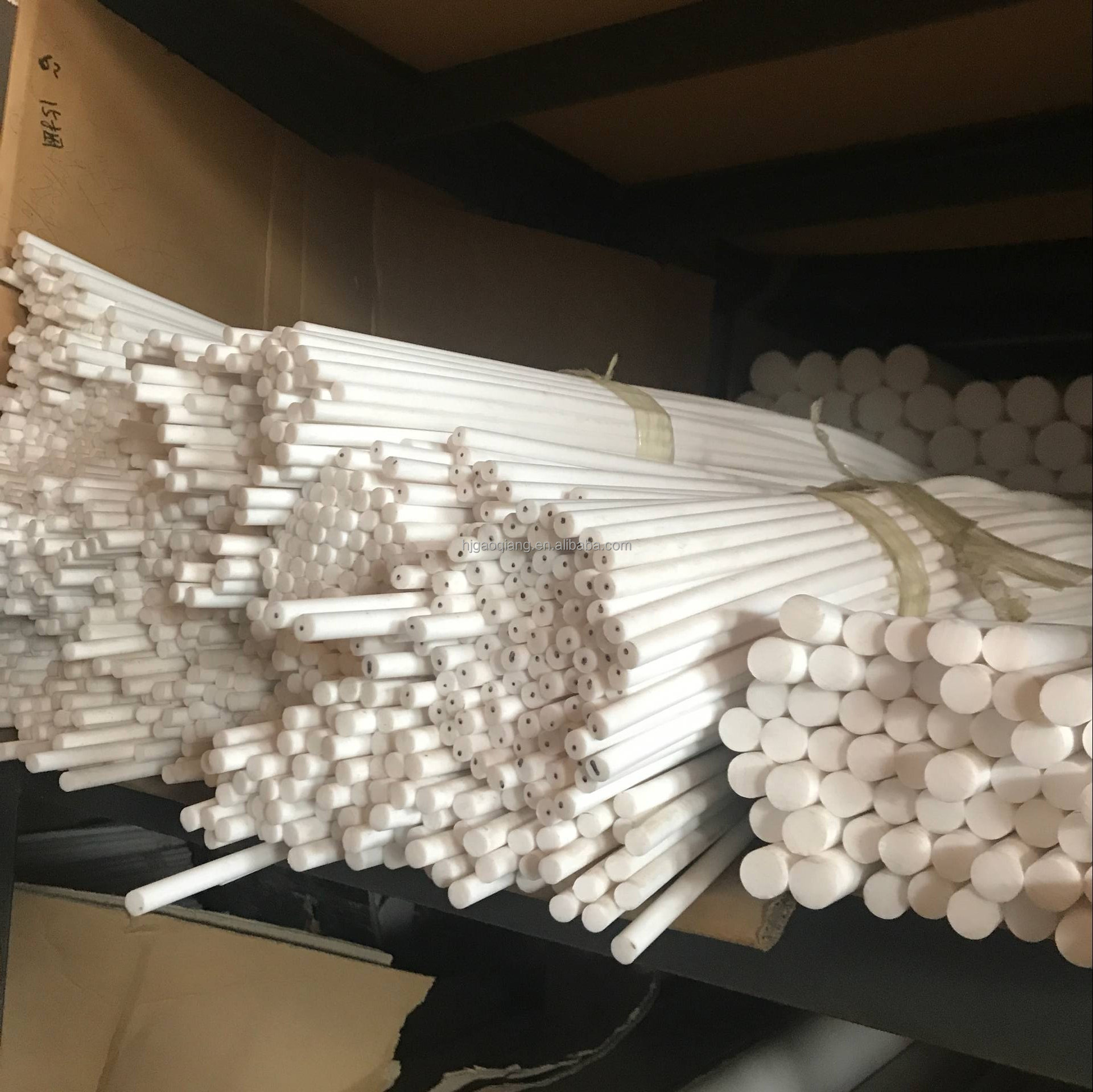 Customized Length Natural Ptfe Extruded Rod High Temperature Resistance 100% Virgin Ptfe Stirring Rod