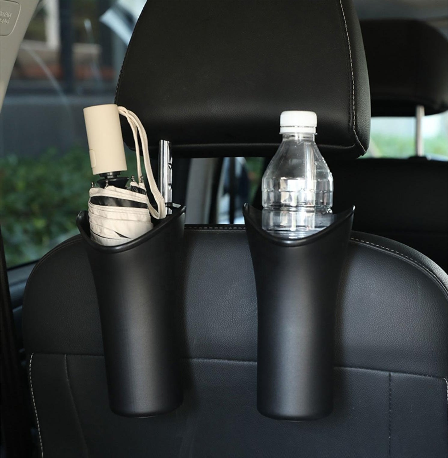 Multi-functional car back seat plastic umbrella storage bucket, waterproof umbrella stand with hook