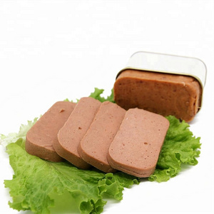 Canned chicken luncheon meat