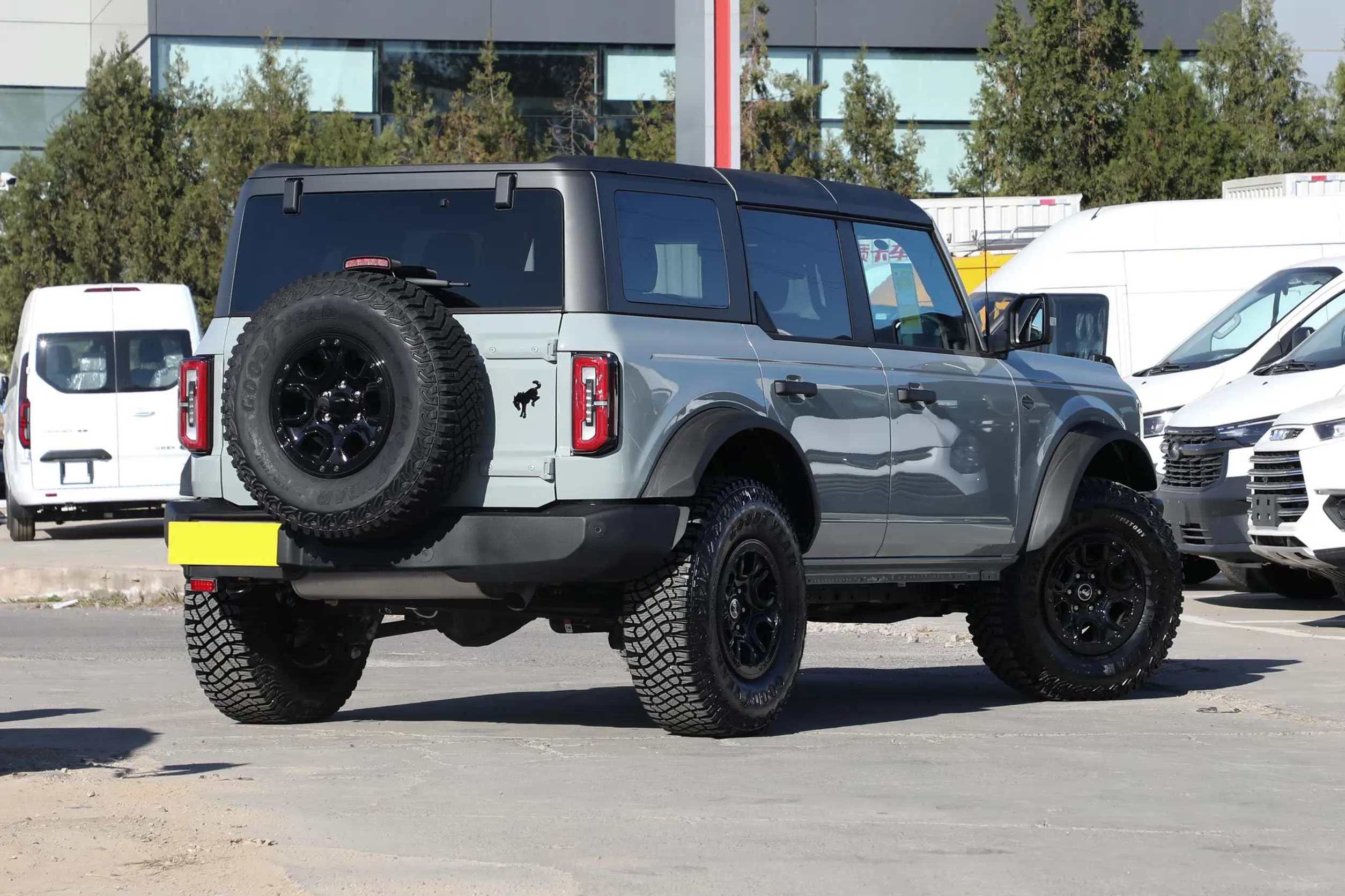 2024 ford bronco new car  2.3T gasoline engine 275hp 10AT off-road suv vehicle ford bronco