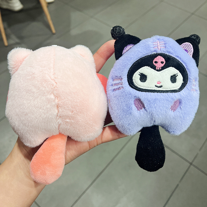 wholesale Sanrio 15cm toys pendant claw machine doll small bag hanging decoration plush keychains