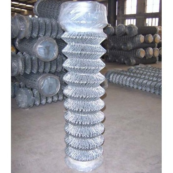 100ft Galvanized Diamond Fence 8ft & 6ft Cyclone Wire Mesh PVC Coated Vinyl Chain Link Fence Roll for Security Application