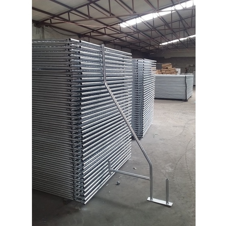 Cheap  Melbourne Extendable Temporary Barricade / Construction Activity Roadway Fence / Safety Galvanized Mobile Fencing