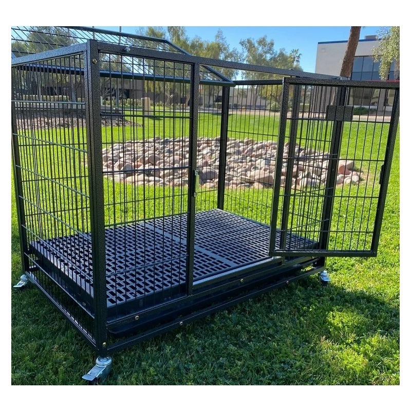 Wholesale Metal Animal Pet Dog Crate With Wheels & Plastic Tray Portable Indoor Outdoor Steel Pet Traveling Cages