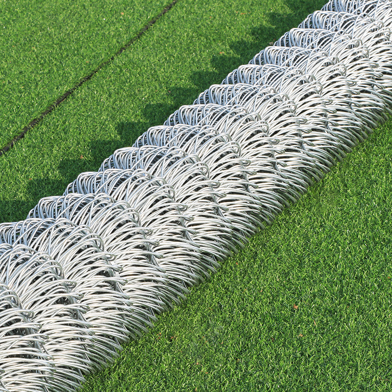 100ft Galvanized Diamond Fence 8ft & 6ft Cyclone Wire Mesh PVC Coated Vinyl Chain Link Fence Roll for Security Application