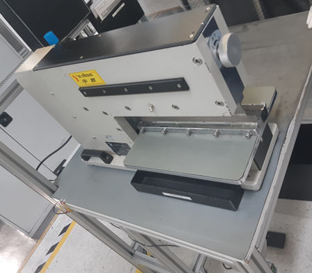 v cut machine / cardboard cutter / Chinese made manual V-Cut PCB separator -YSVC-2