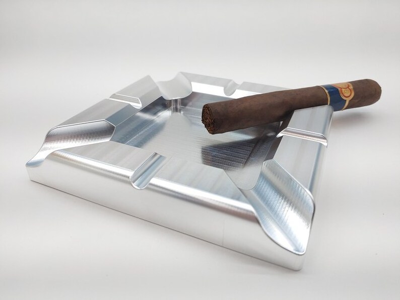 Factory Wholesale Ashtray CNC Machining Stainless Steel Anodized Aluminum Cigar Ashtray