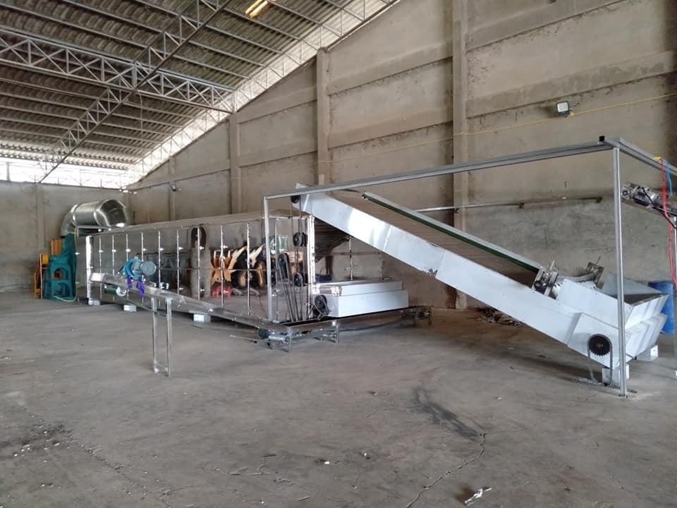 Alfalfa Hay Grass Mesh Belt Dryer Cassava Chips Hot Air Tunnel Oven Drying Machine