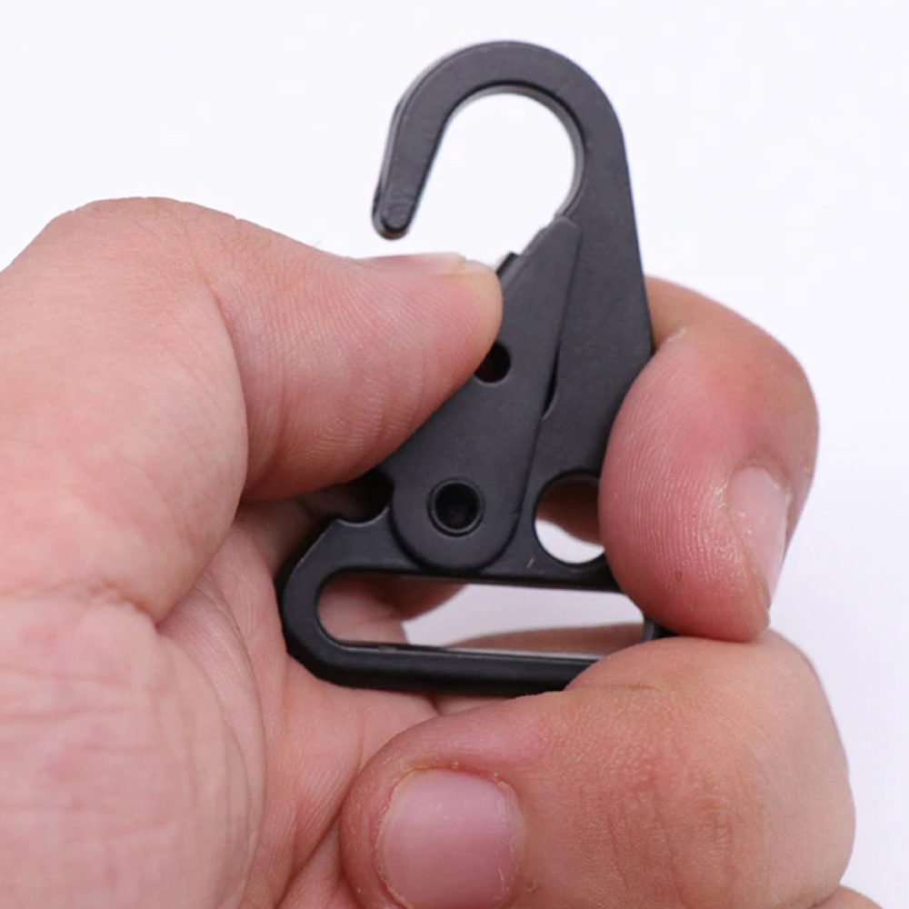 Outdoor Metal Hook Buckle Olecranon Keychain Clasp Tactical Spring Carabiner Webbing Gun Strap Sling Snap EDC Gear Metal Hook