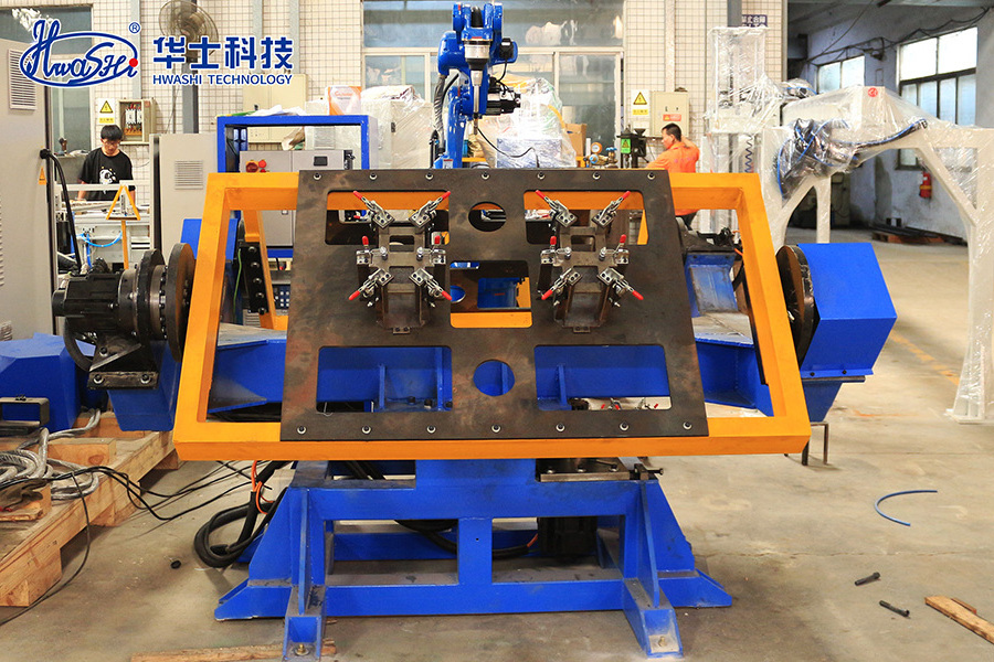 Scaffolding welding machine, robots for welding scaffolding