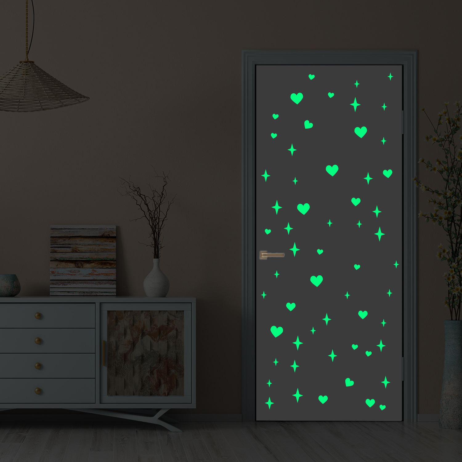 Fluorescent Decor Stars and Moon Luminous Room Wall Sticker Kids Decoration Glow in Dark Wallpaper Sticker