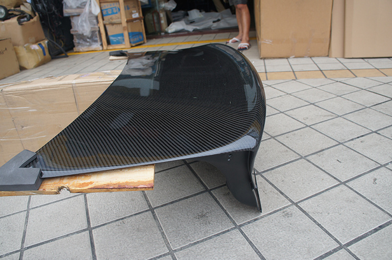 Trunk cover hood for E92 M3 carbon fiber trunk cover