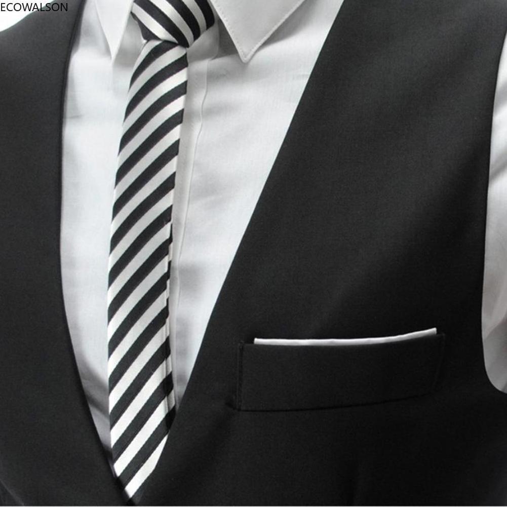 Vests Fashion Men Solid Color V Neck Sleeveless Button Pocket Blazer Suit Waistcoat Custom High Quality Formal Men's clothing