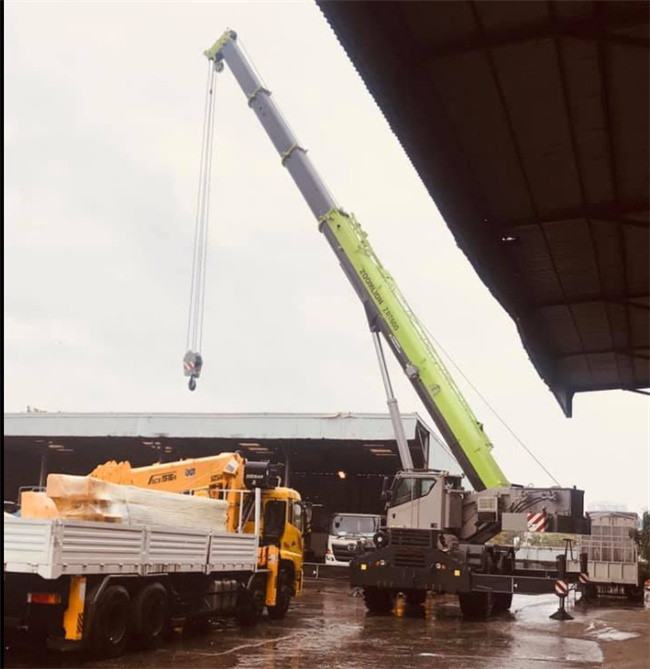 Zoomlion Zrt600 60ton 60t 65t 45t 40t Rough Terrain Crane Tadano Quality with Best Price