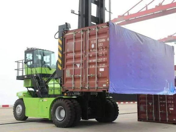 Good Price Heavy Duty 9ton 7 Stack Forklift Empty Container Handler SDCE90K7E for cheap price for sale