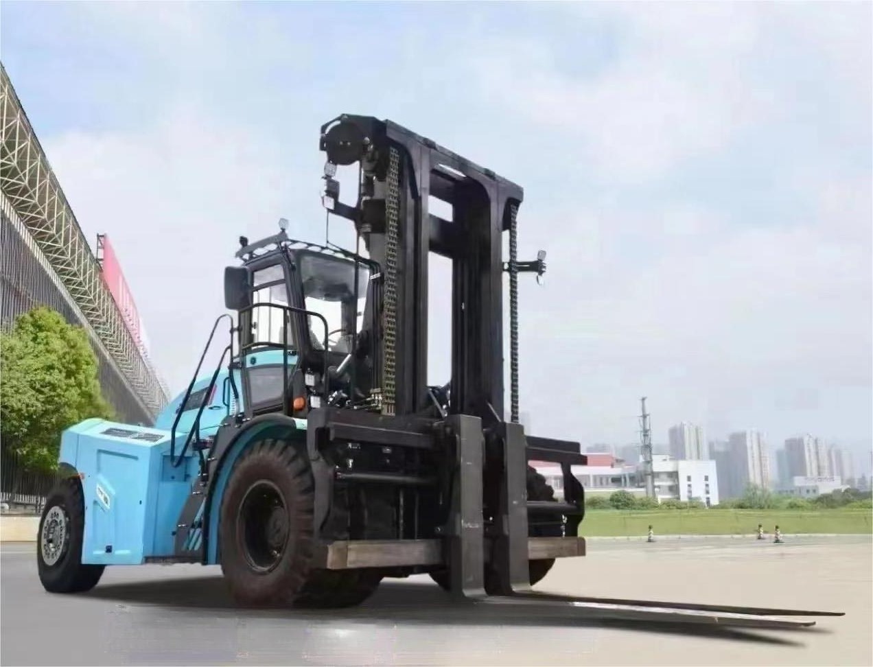 SCPE160 22.5Ton Top Brand Heavy Duty Large Forklift With 16t Load Capacity