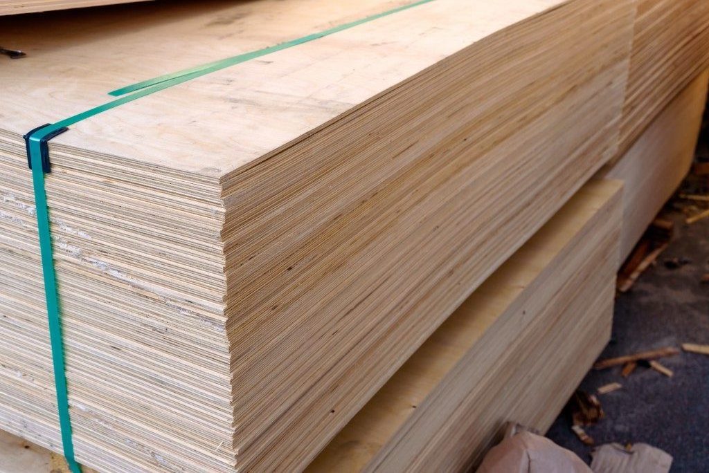 Customized AB, BC Grade  Plywood 12mm/15mm/19mm used in furniture, packaging, flooring, doors, kitchen cabinets