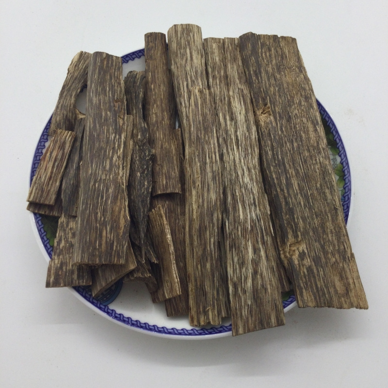 Vietnamese agarwood flakes with strong aroma thin Agarwood logs  oud chips oud wood