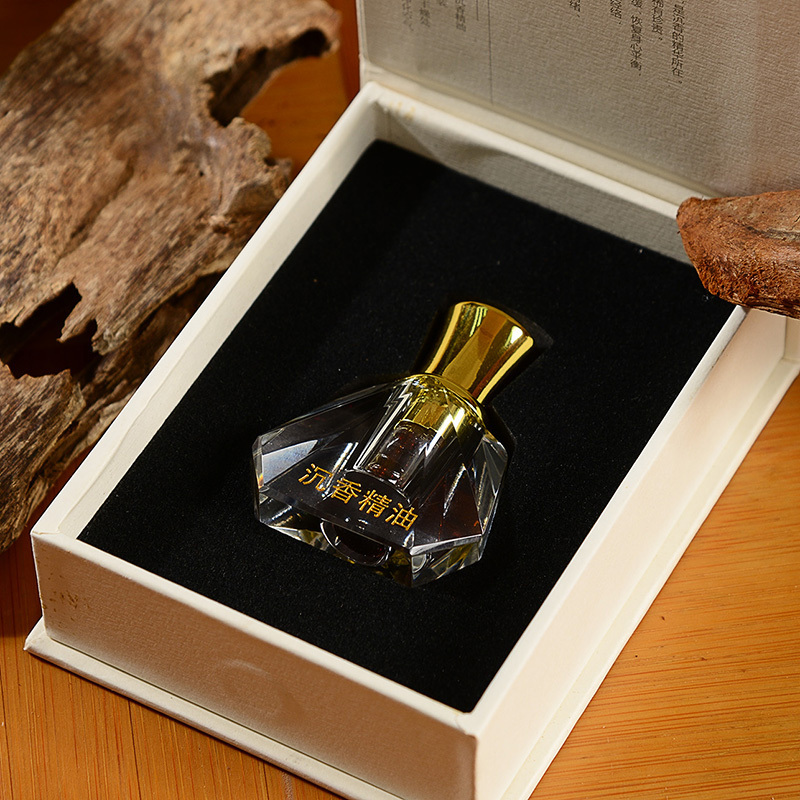 No. 4 Chilan Agarwood Oil (Gui) Incense Sticks Bottle Premium Natural Aromatherapy Oud Oil Scented with Lavender & Rose