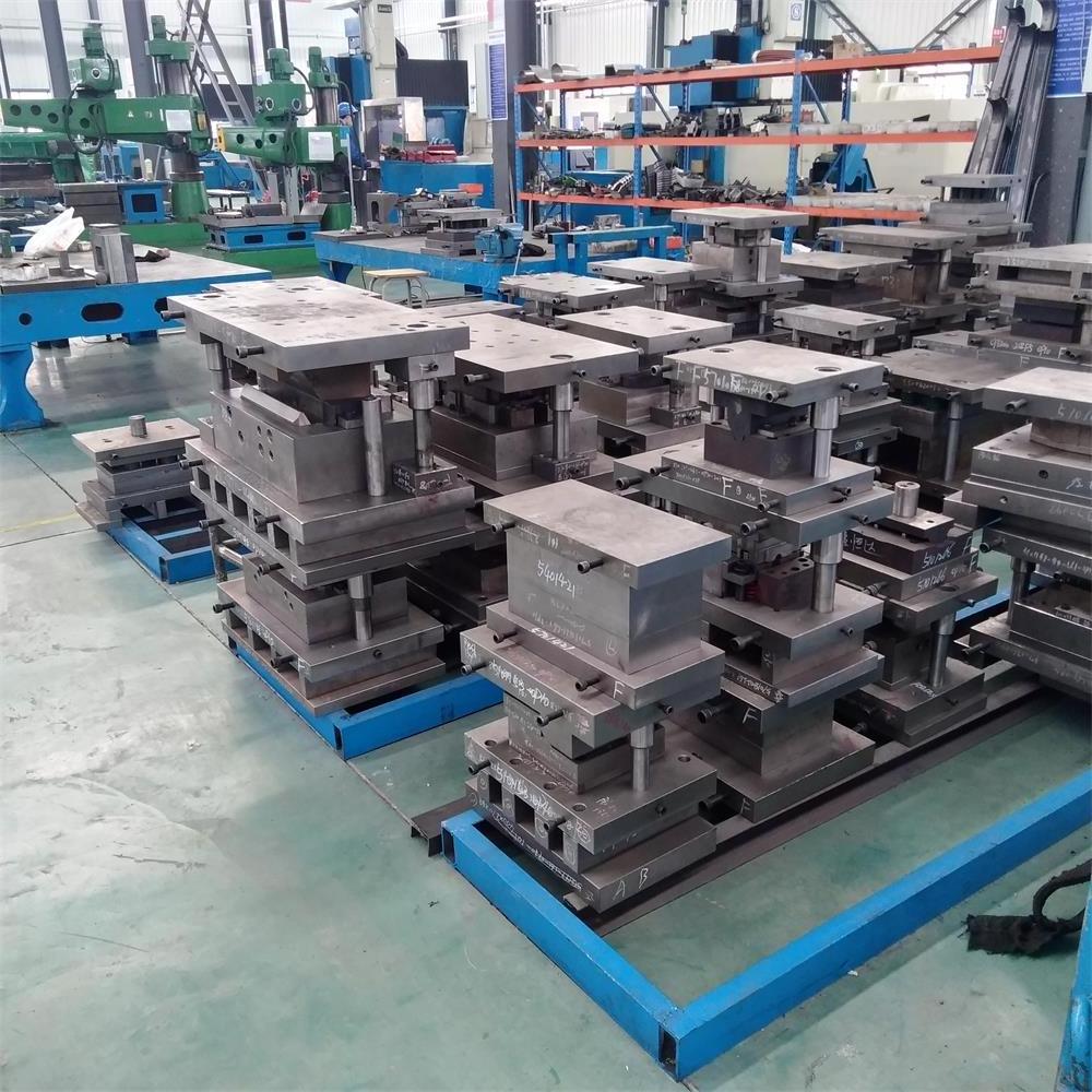 1000t Press Big Progressive Die Tooling Stamping Mould for Household/Electronic Products Punch Mold