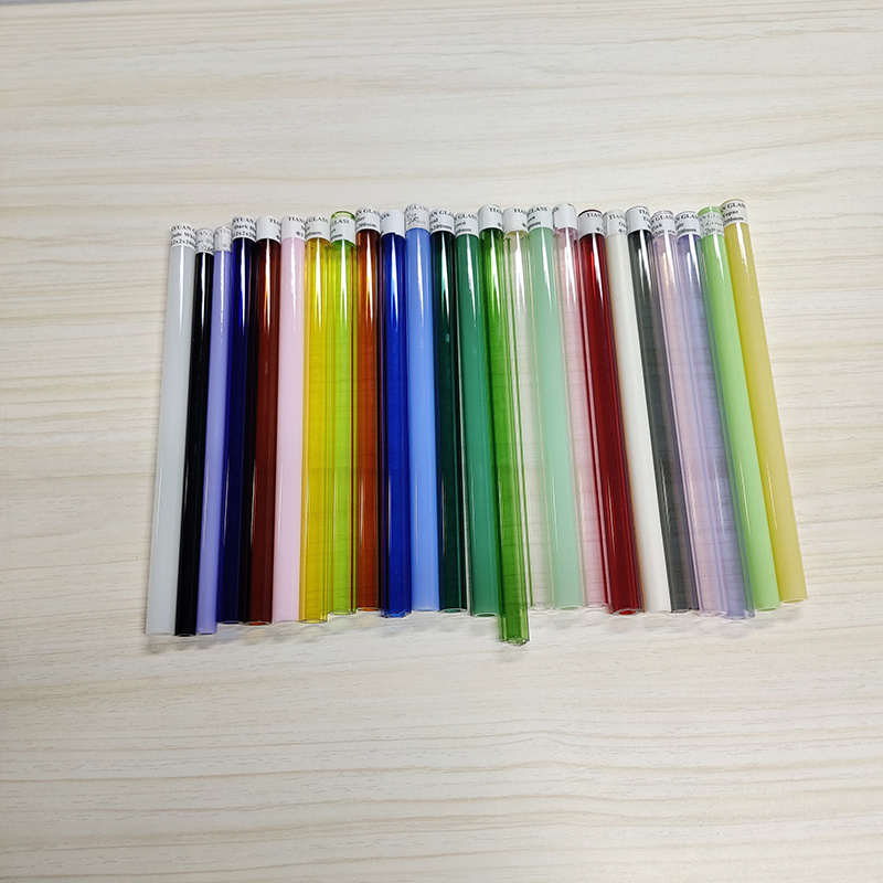 Hot Sale Colored Borosilicate Glass Tubes Free Sample Tube Glass Jar Heat Resistant Glass Tube Pipe