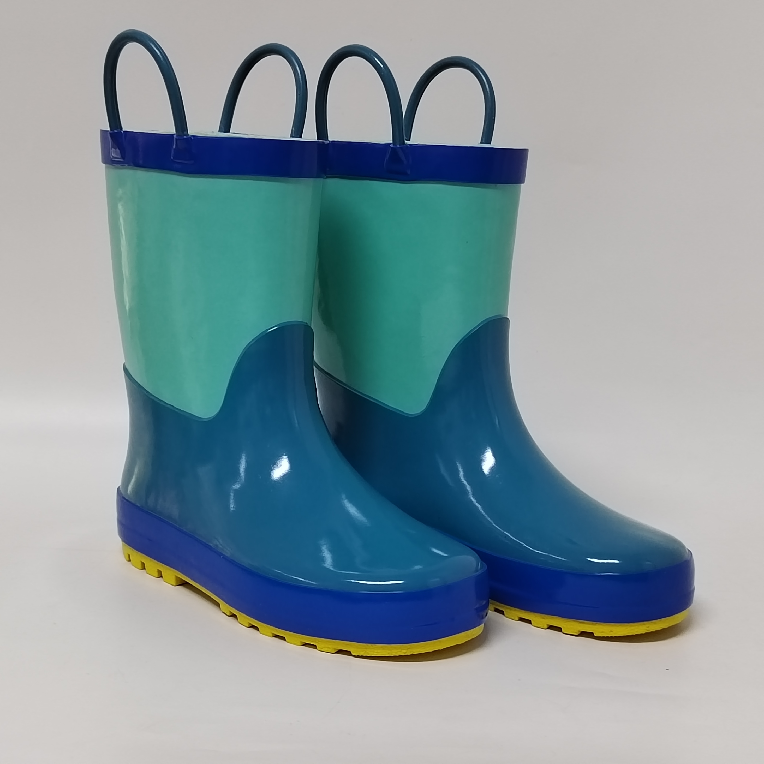 the most popular design plain color lining rubber wellies for children