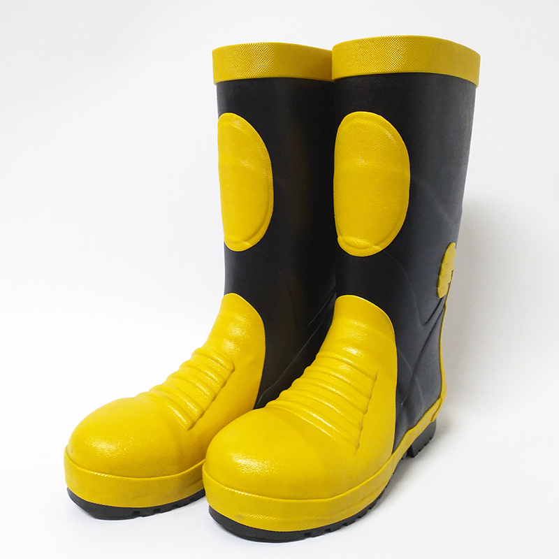 safety rain boots knee rubber boots steel toe and bottom safety man boot