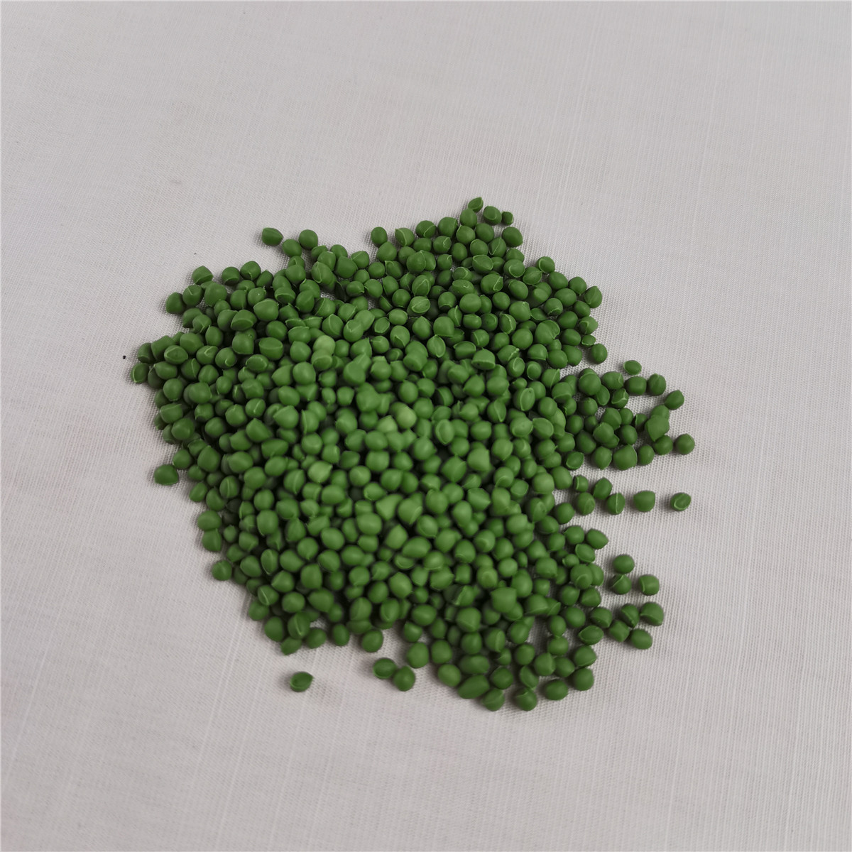 SBR TPE EPDM Rubber Granular infill for soccer pitch artificial grass infill rubber for football pitch