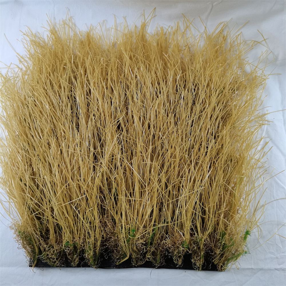 Factory hot selling Natural Grass Thatch Roofing Leaf Artificial Thatch Bamboo House Real Simulation Straw