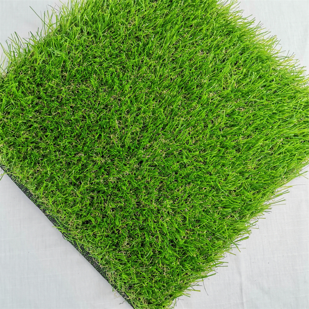 China best selling 30 mm  natural long landscape artificial  grass lawn carpet roll in DUBAI