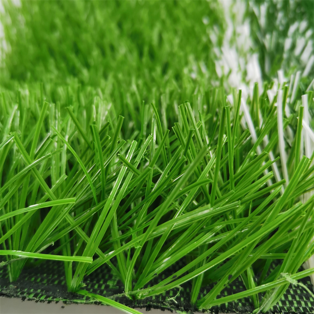 Artificial grass for soccer fields Cheap wall roll carpet for football Landscaping synthetic turf for outdoor decoration