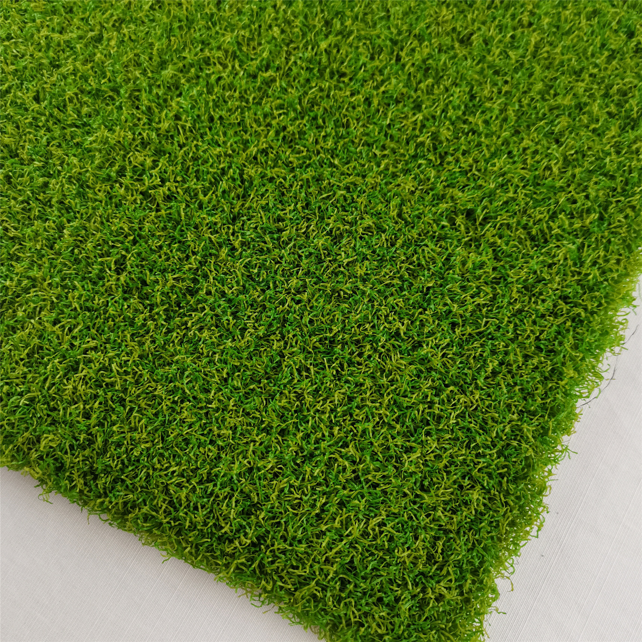 Outdoor Mini Golf green Carpet Multi-use synthetic turf 15mm golf Artificial Grass Putting Green for cricket padel tennis court