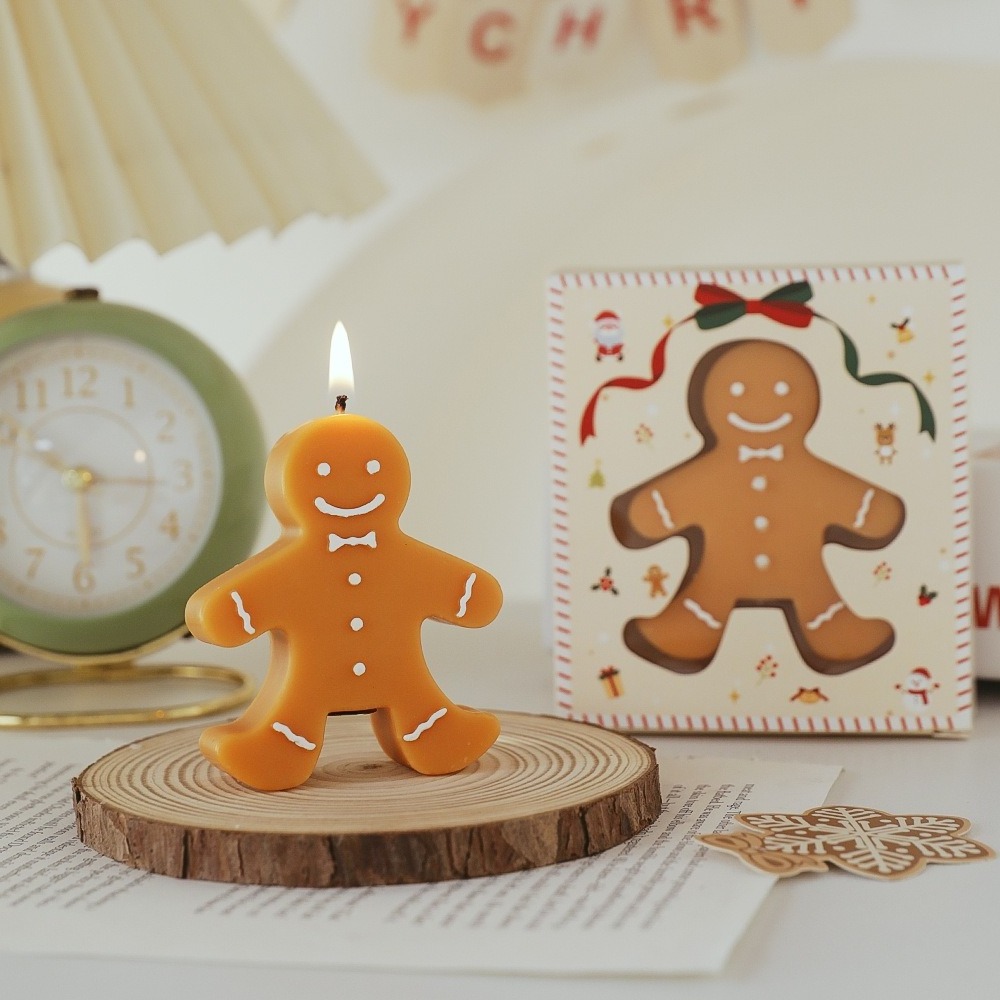 Novelty Christmas Scented Candles Gingerbread Man Scented Decoration Small Ornaments Scented Candles